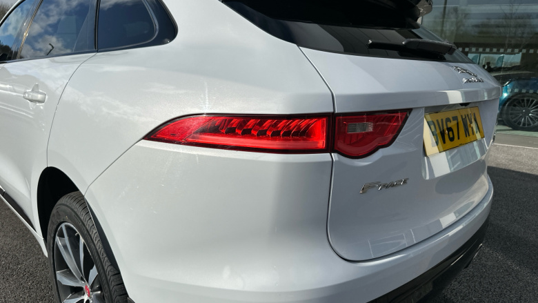 Jaguar F-Pace 3.0d V6 S 5dr Auto AWD Diesel Estate